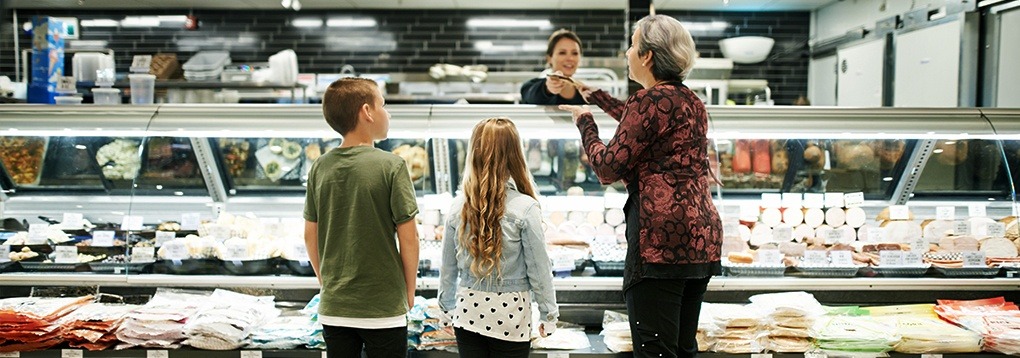 6 Questions for Retailers Who Want to Attract — and Keep — the ‘What’s for Dinner?’ Shopper