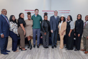 Advantage Solutions announces community partnerships with Feeding America and Urban League to support food security and economic mobility