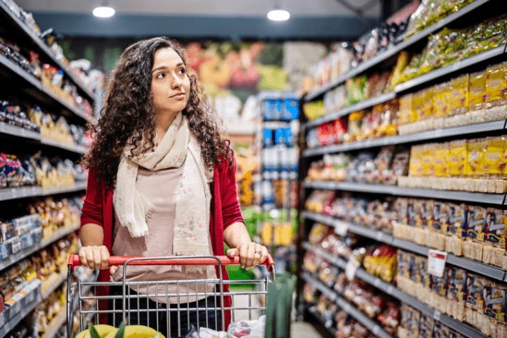 Retailers, brands turn to innovation and pricing shifts to draw shoppers: Advantage Outlook